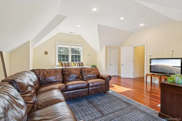 $2,149,000 | 4 Celestial Court, St. James, NY 11780