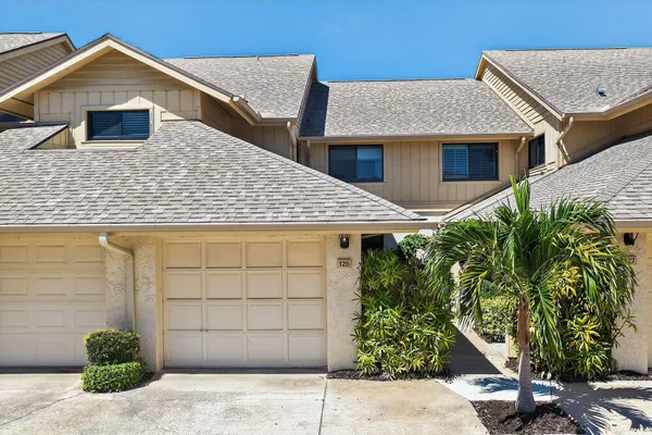 $475,000 | 17081 Waterbend Drive, Unit 128, Jupiter, FL 33477