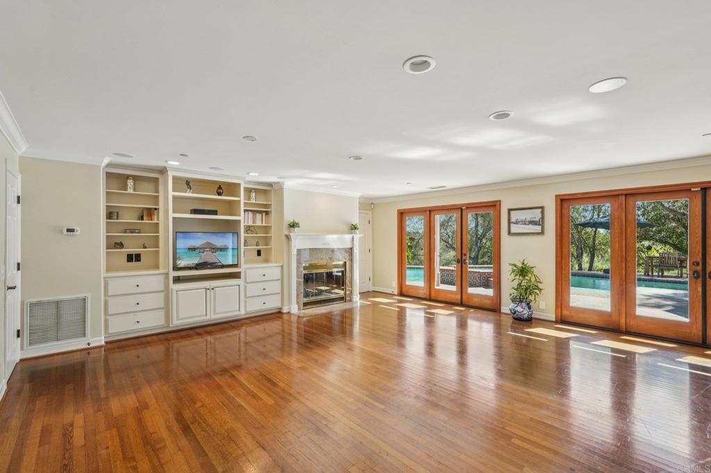 707 Live Oak Park Road South Fallbrook, CA 92028 - Photo 14 of 49