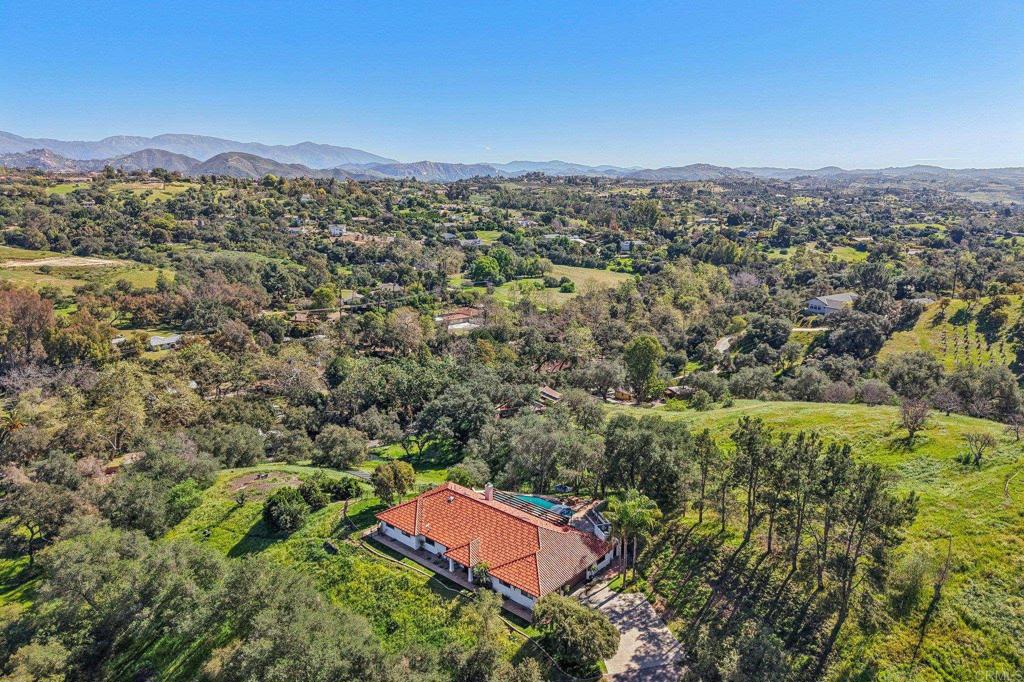 707 Live Oak Park Road South Fallbrook, CA 92028 - Photo 44 of 49