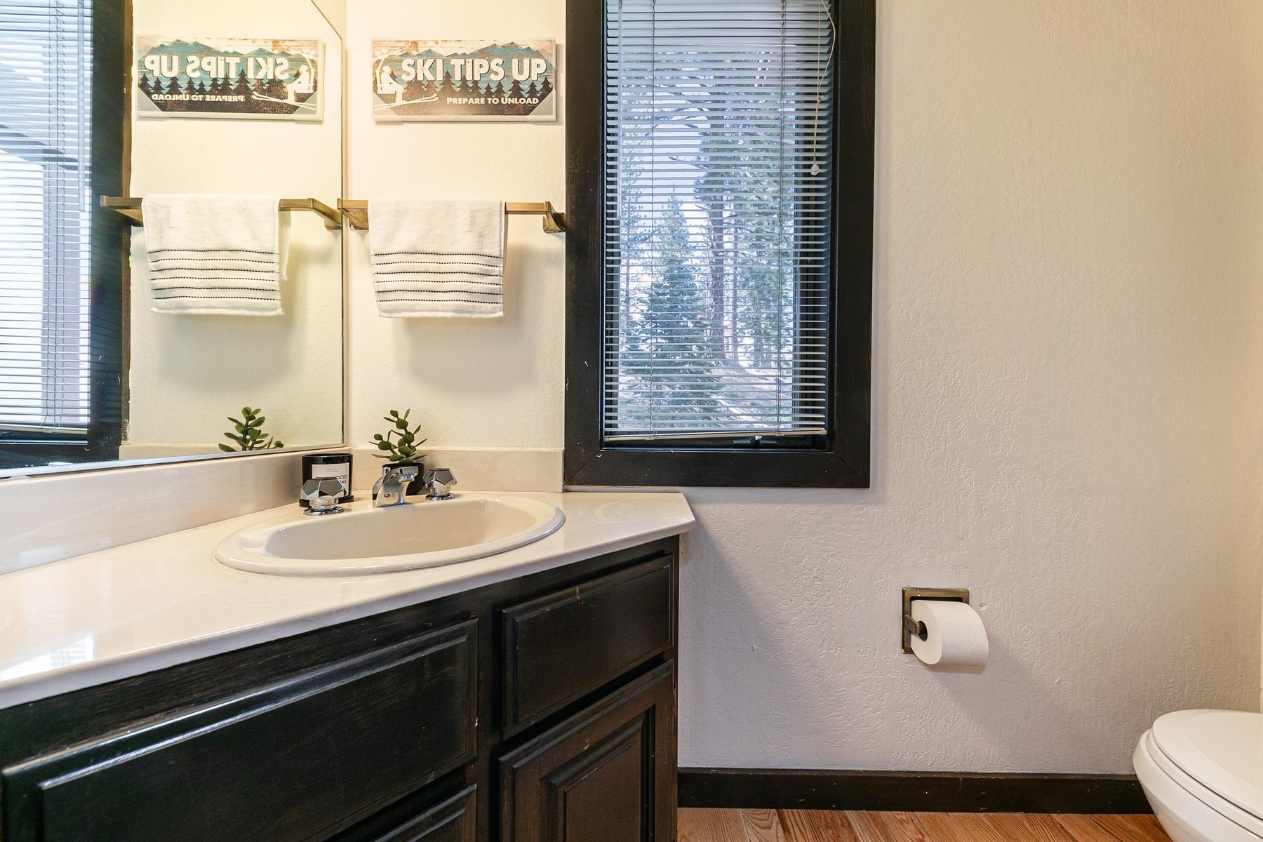 227 Olympic Vly Road, Unit 22 Olympic Valley, CA 96146 - Photo 13 of 28