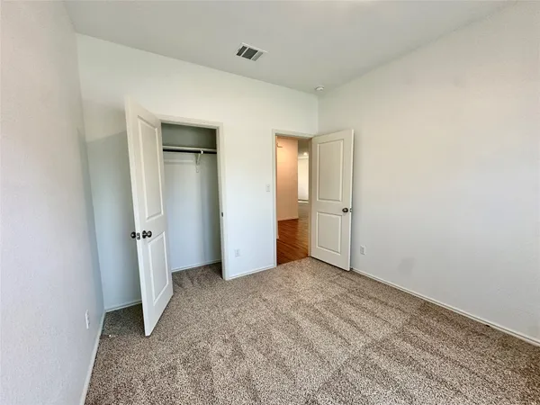 $298,250 | 13410 Mussel Run, Elgin, TX 78621