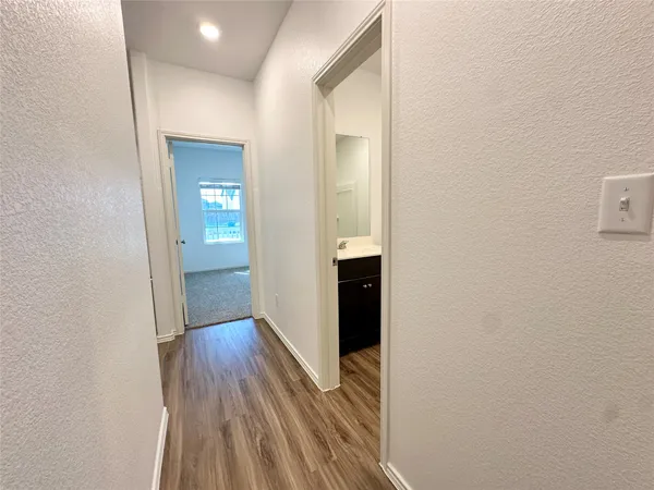 $298,250 | 13410 Mussel Run, Elgin, TX 78621