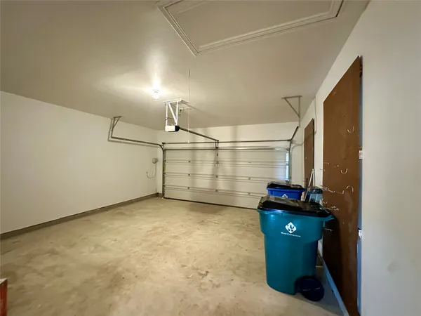 $298,250 | 13410 Mussel Run, Elgin, TX 78621