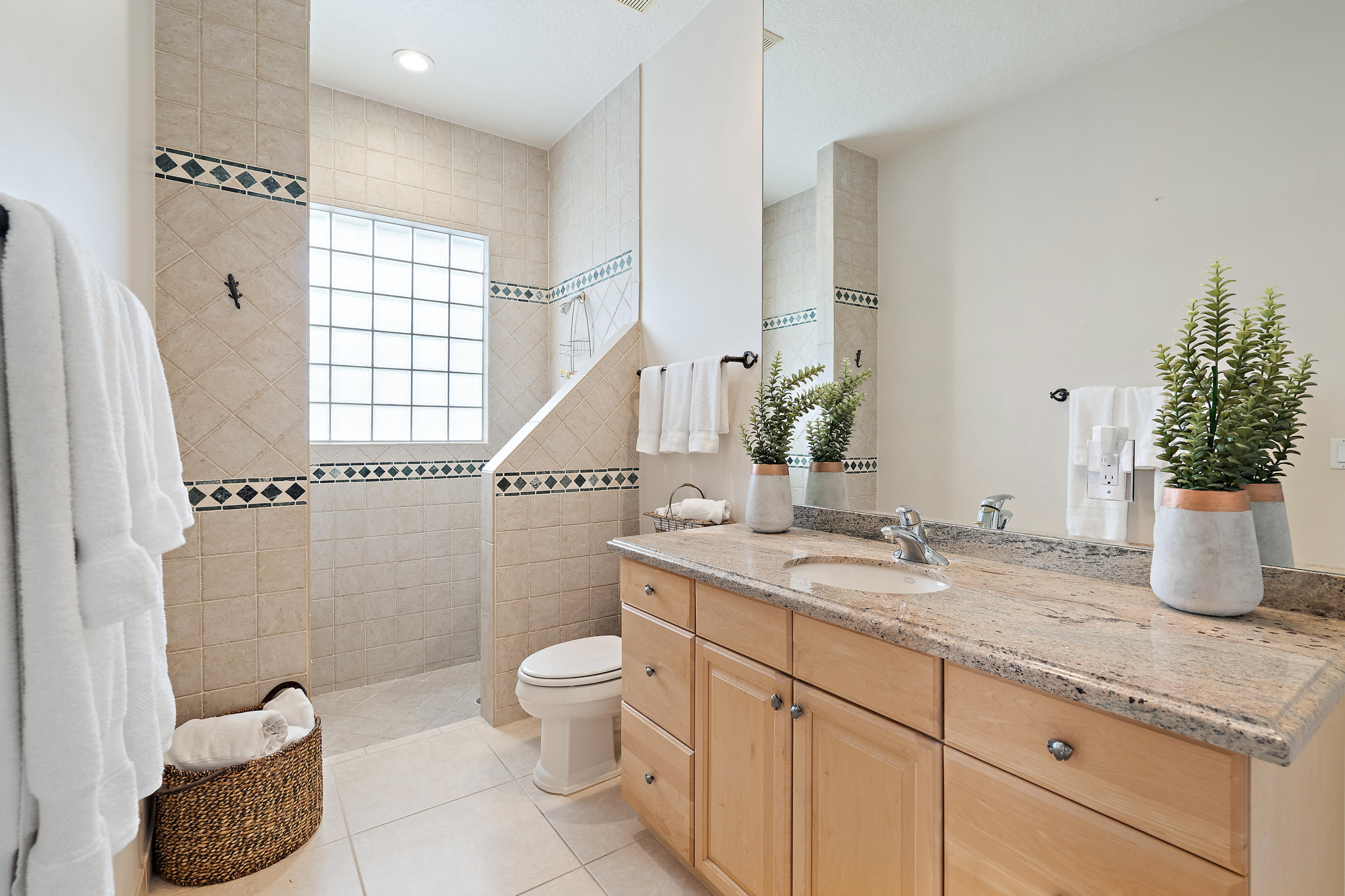 8871 Southeast Compass Island Way Jupiter, FL 33458 - Photo 29 of 63 037-8871SECompassIslandWay-Jupiter-FL-33