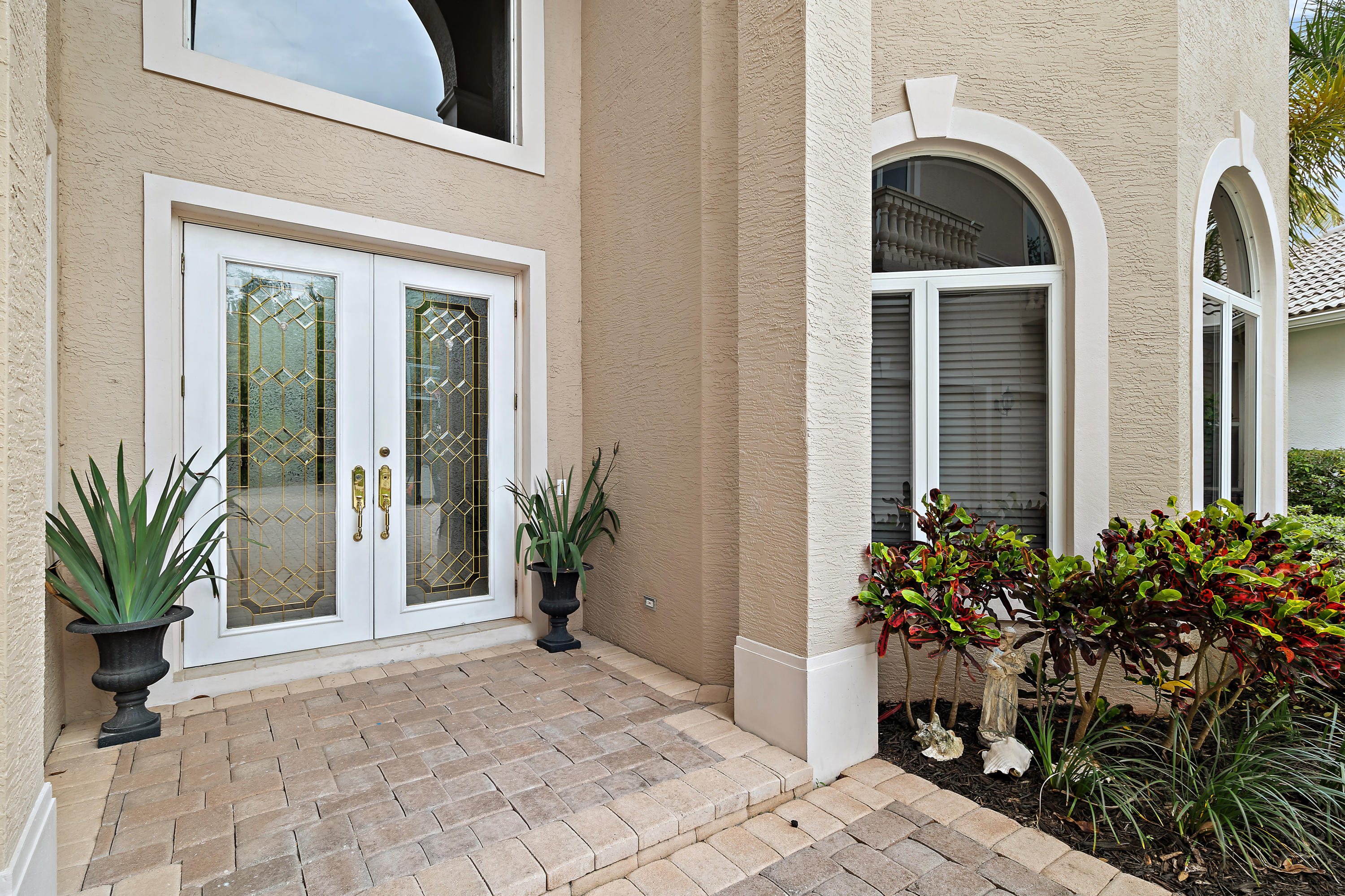 8871 Southeast Compass Island Way Jupiter, FL 33458 - Photo 4 of 63 005-8871SECompassIslandWay-Jupiter-FL-33