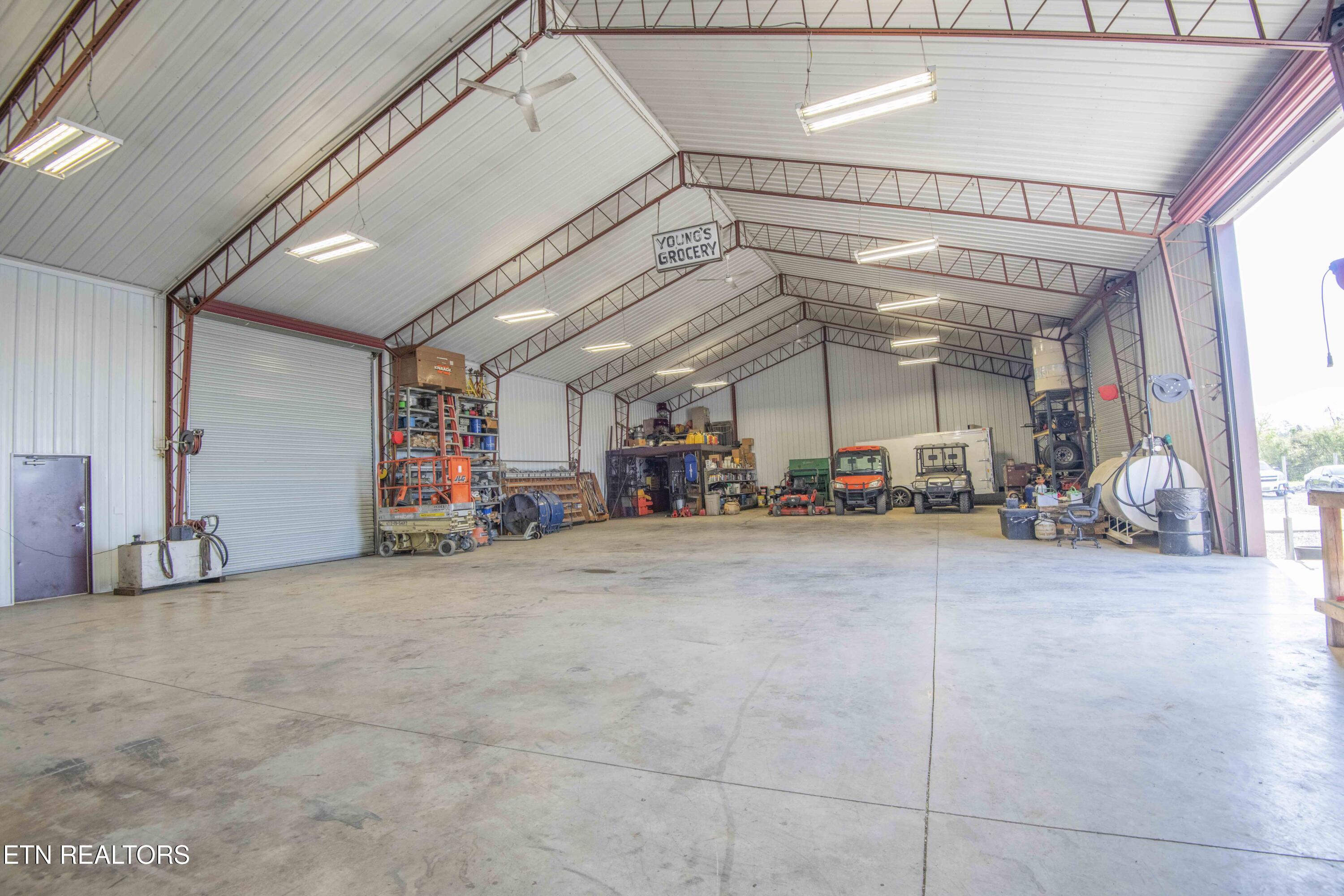 212 Meyers Grove Road New Tazewell, TN 37825 - Photo 37 of 59 shop 15_1