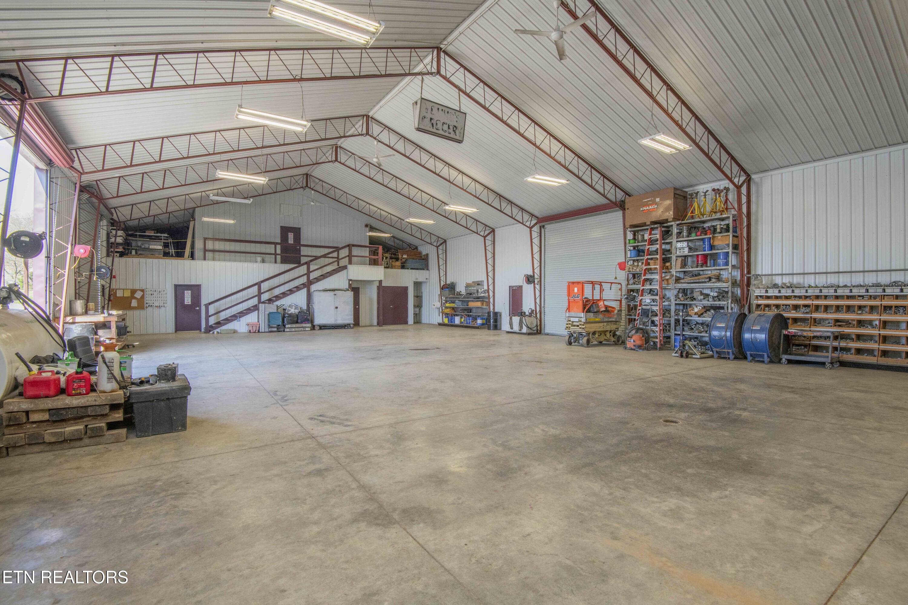 212 Meyers Grove Road New Tazewell, TN 37825 - Photo 42 of 59 shop 19_1