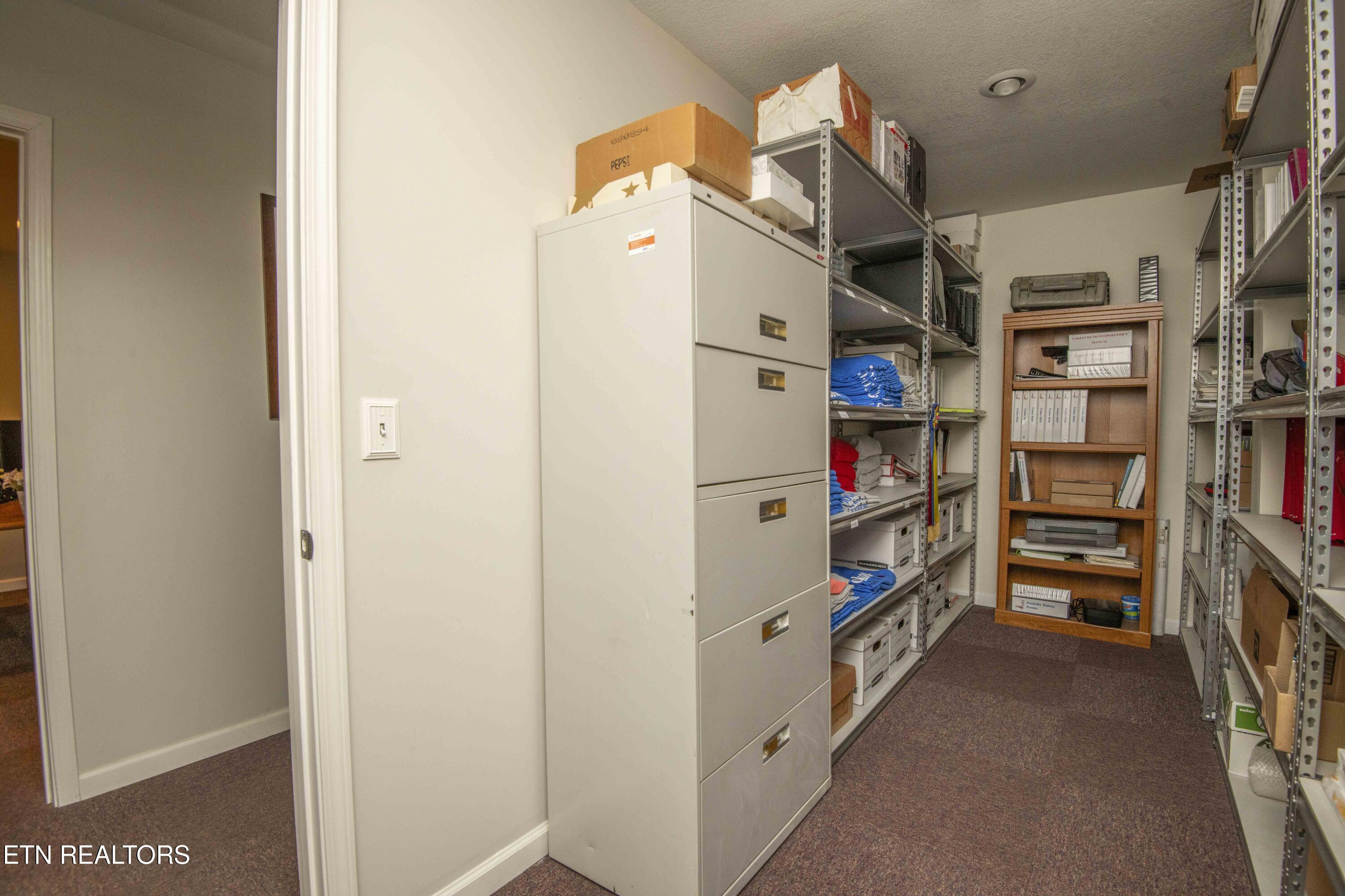 212 Meyers Grove Road New Tazewell, TN 37825 - Photo 49 of 59 shop 5_1