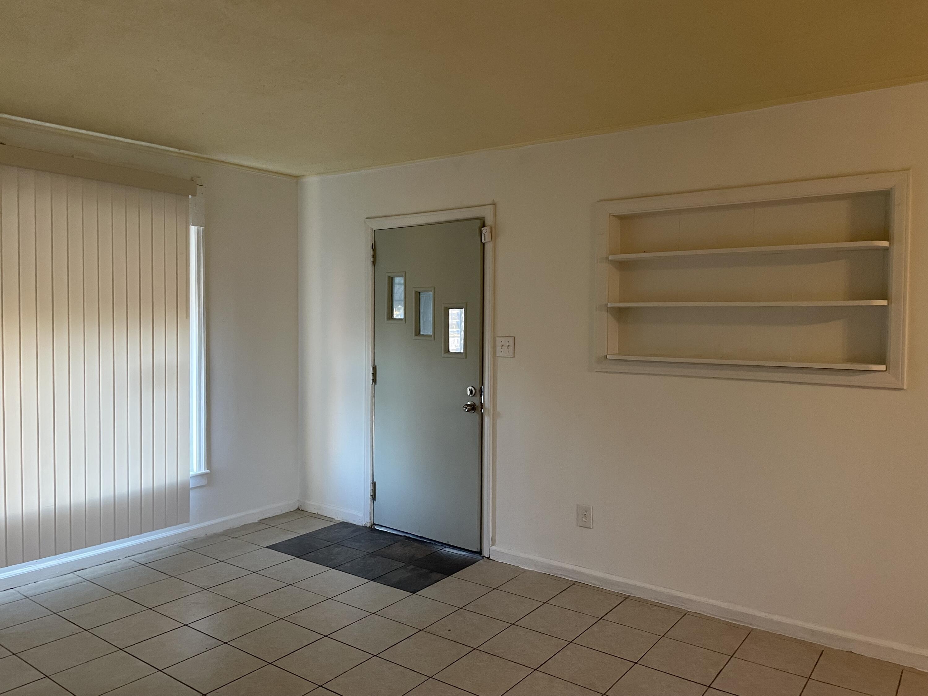 217 East Pine Log Road Aiken, SC 29803 - Photo 3 of 19
