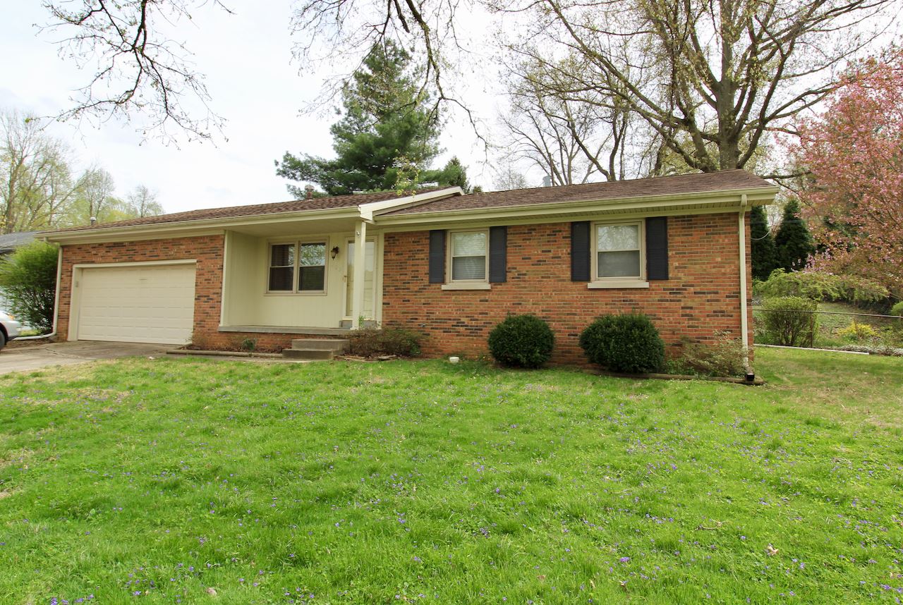 209 Sharon Road Newburgh, IN 47630 - Photo 1 of 13 Gallery Image 1