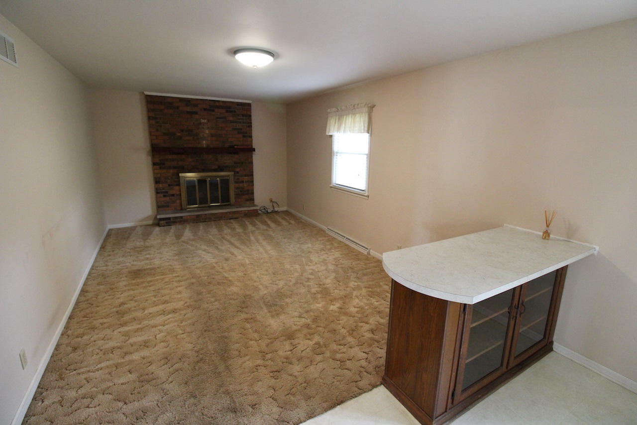 209 Sharon Road Newburgh, IN 47630 - Photo 5 of 13 Gallery Image 5