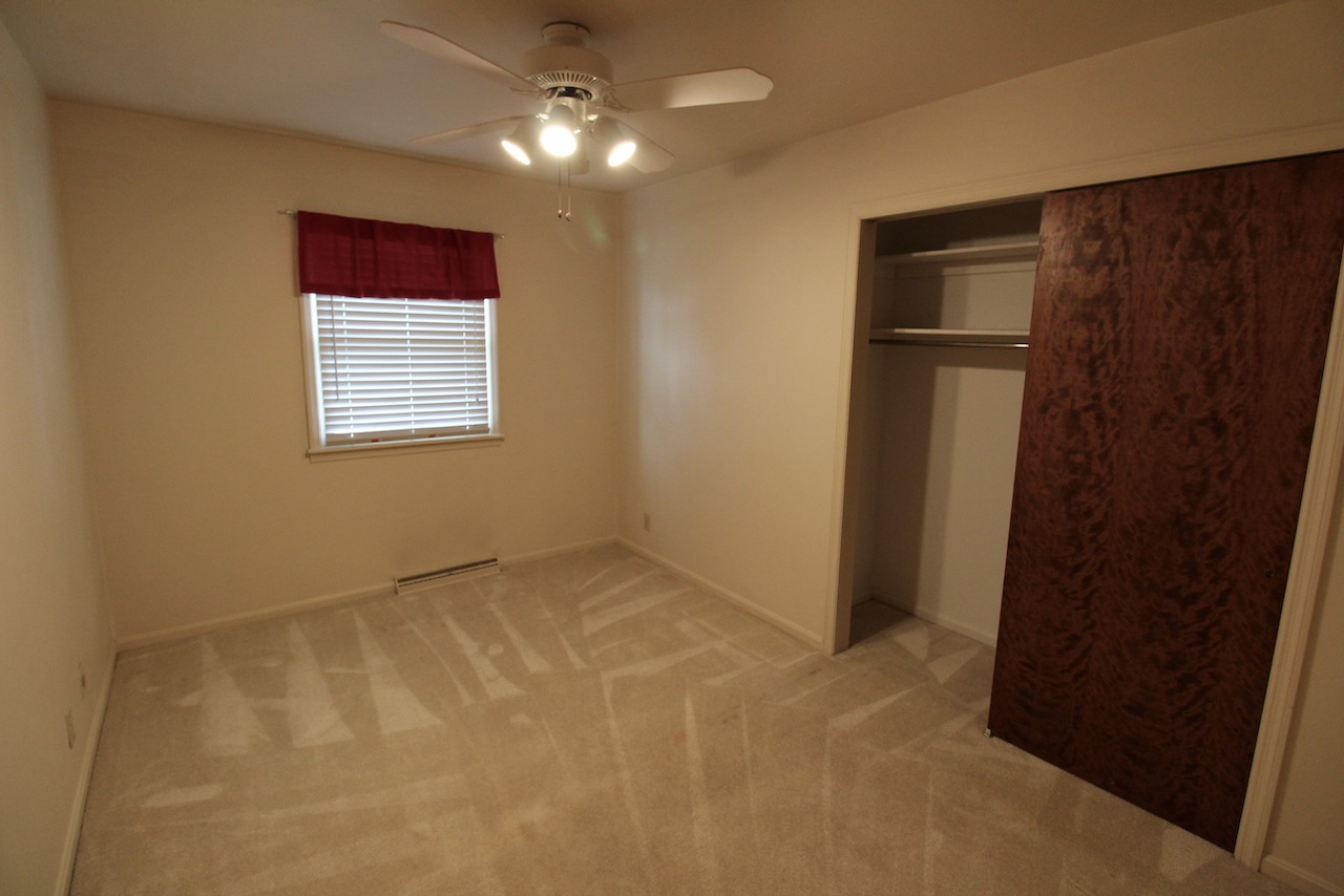 209 Sharon Road Newburgh, IN 47630 - Photo 10 of 13 Gallery Image 10