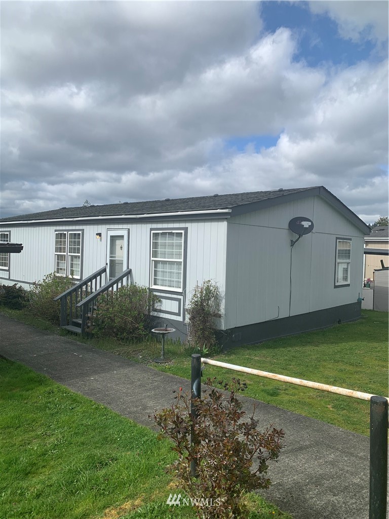 1529 Bishop Road, Unit D Chehalis, WA 98532 - Photo 4 of 8