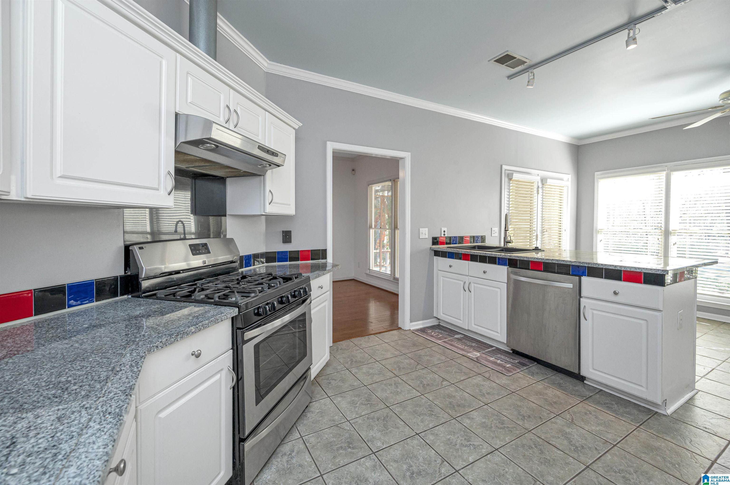 1104 Berwick Road Birmingham, AL 35242 - Photo 14 of 41