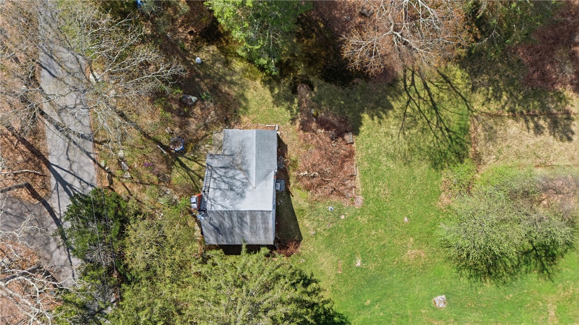 441 Franklin Road Coventry, RI 02816 - Photo 2 of 43