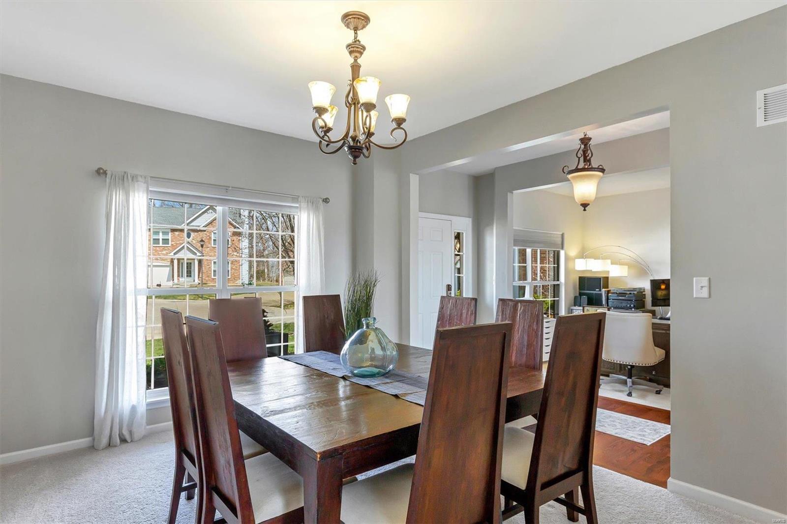 906 Palomino Path High Ridge, MO 63049 - Photo 14 of 41