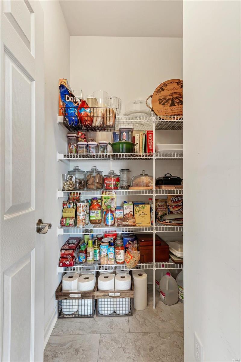 906 Palomino Path High Ridge, MO 63049 - Photo 18 of 41