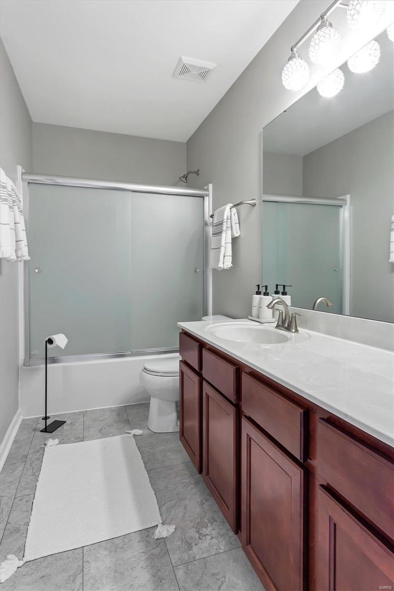 906 Palomino Path High Ridge, MO 63049 - Photo 27 of 41