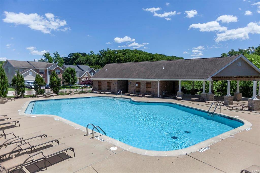 906 Palomino Path High Ridge, MO 63049 - Photo 3 of 41