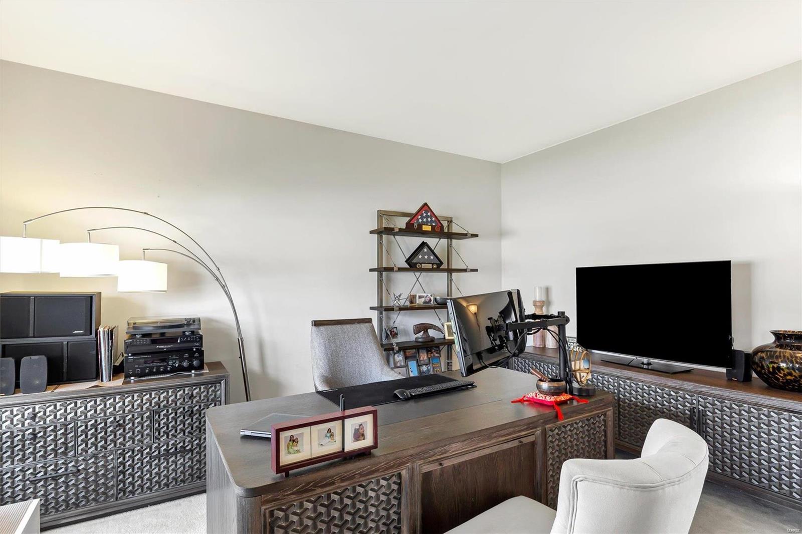 906 Palomino Path High Ridge, MO 63049 - Photo 8 of 41