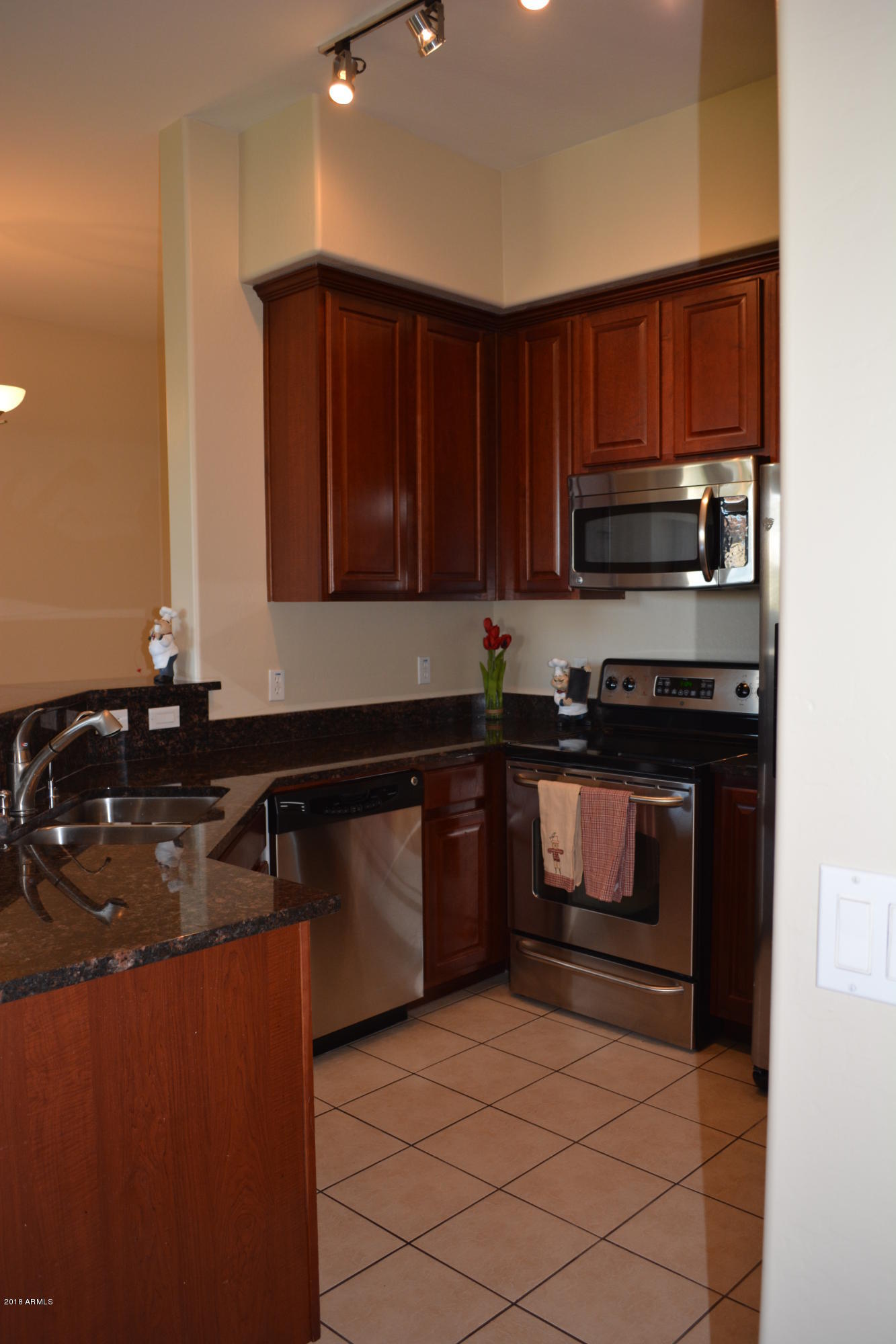 3330 South Gilbert Road, Unit 2024 Chandler, AZ 85286 - Photo 7 of 16 DSC_0023