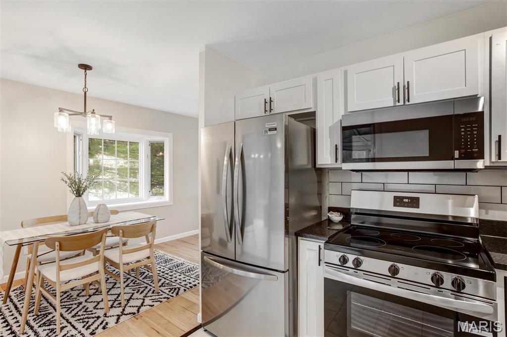 915 Trianon Lane Ballwin, MO 63011 - Photo 24 of 53