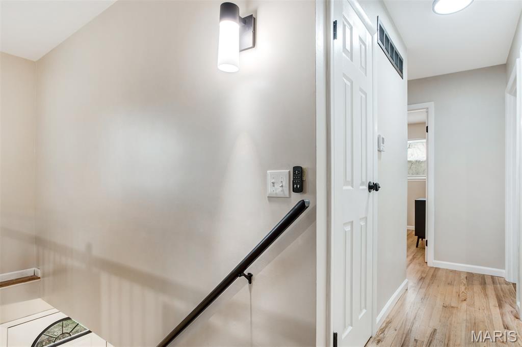 915 Trianon Lane Ballwin, MO 63011 - Photo 25 of 53