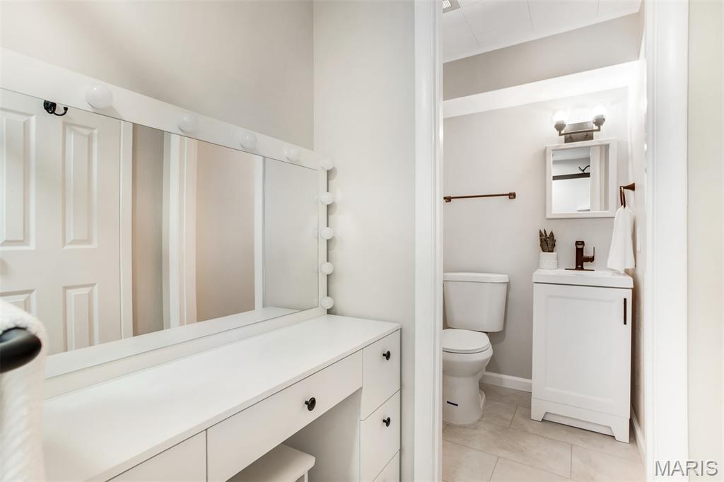 915 Trianon Lane Ballwin, MO 63011 - Photo 41 of 53