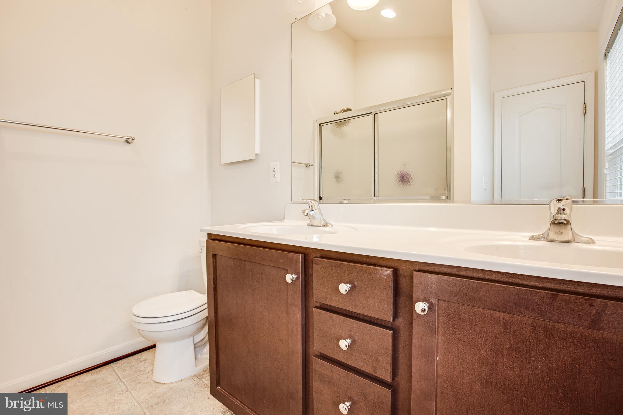 17276 Library Boulevard Ruther Glen, VA 22546 - Photo 20 of 34 master bathroom