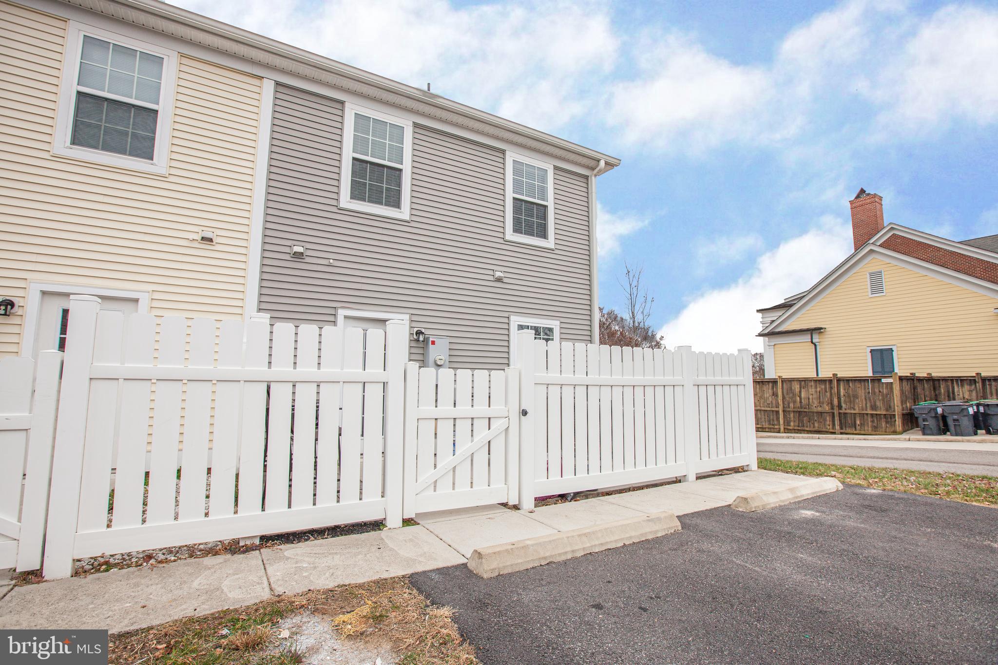 17276 Library Boulevard Ruther Glen, VA 22546 - Photo 33 of 34 End unit