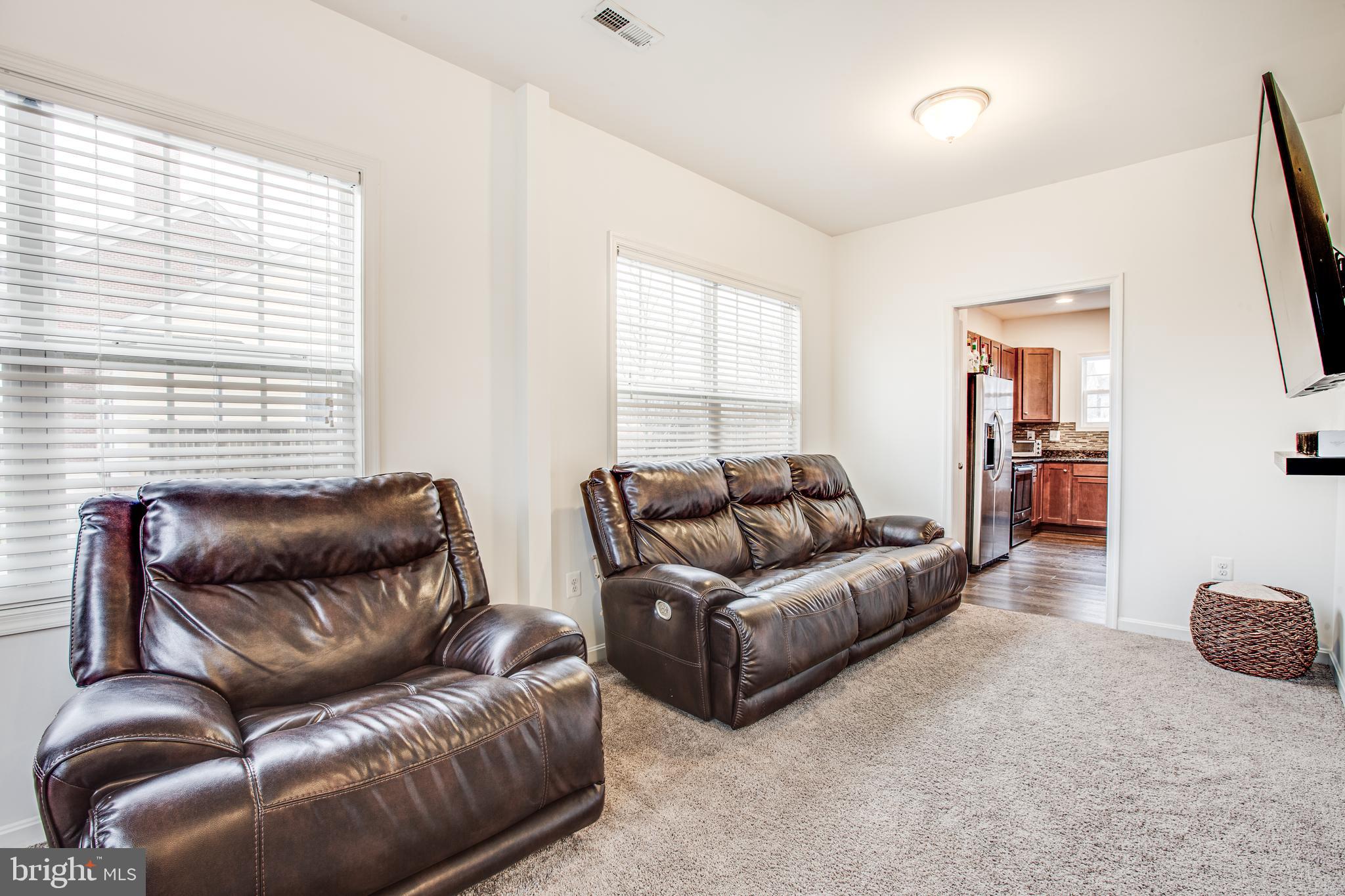 17276 Library Boulevard Ruther Glen, VA 22546 - Photo 7 of 34 living room