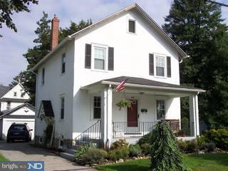 218 Kenmore Road Havertown, PA 19083 - Photo 1 of 6