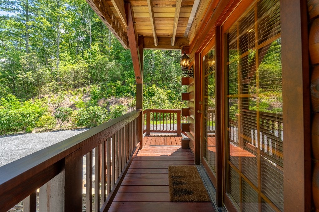 301 Cardinal Ridge Drive Highlands, NC 28741 - Photo 9 of 63 Gallery Image 9