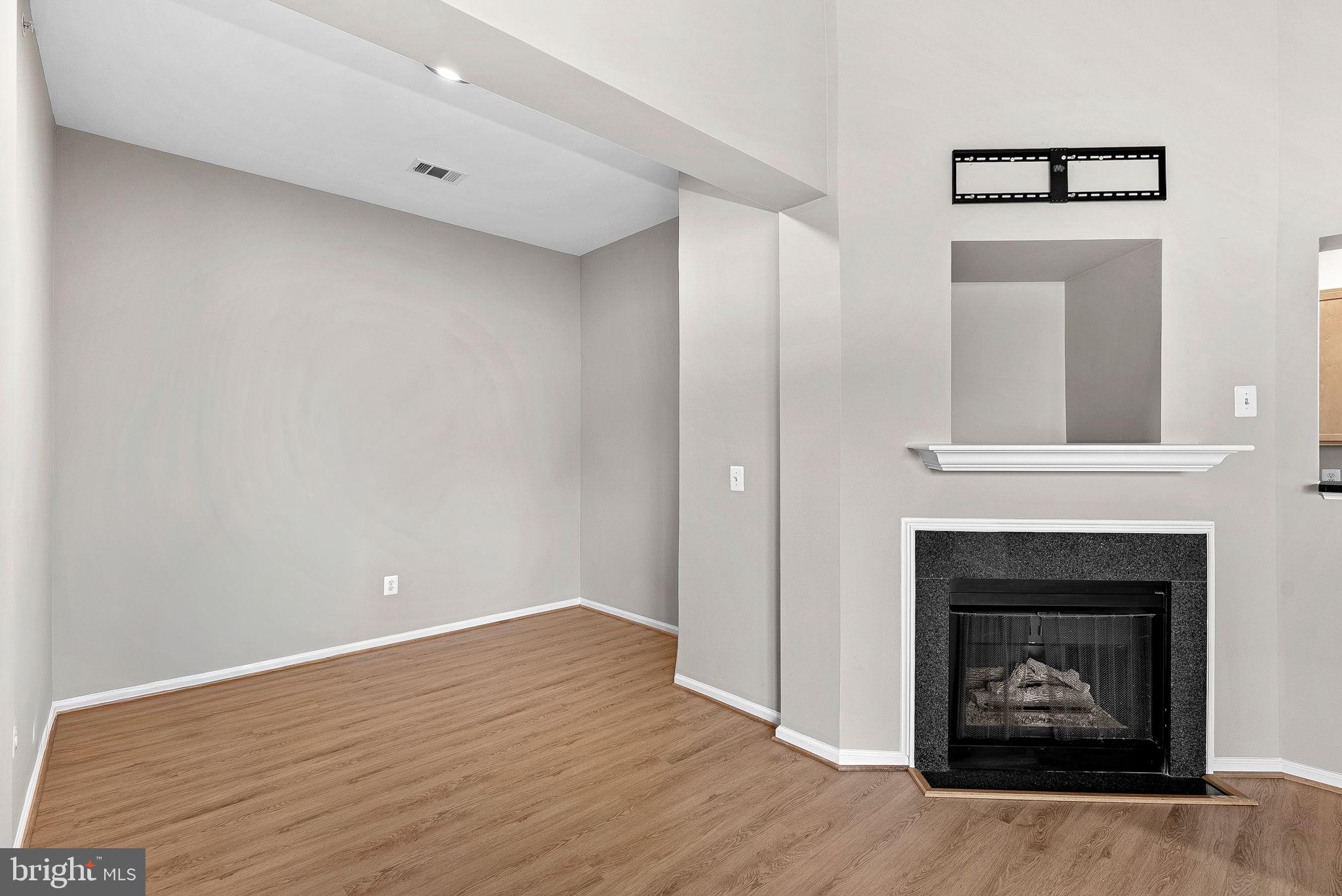 12000 Market Street, Unit 457 Reston, VA 20190 - Photo 15 of 59