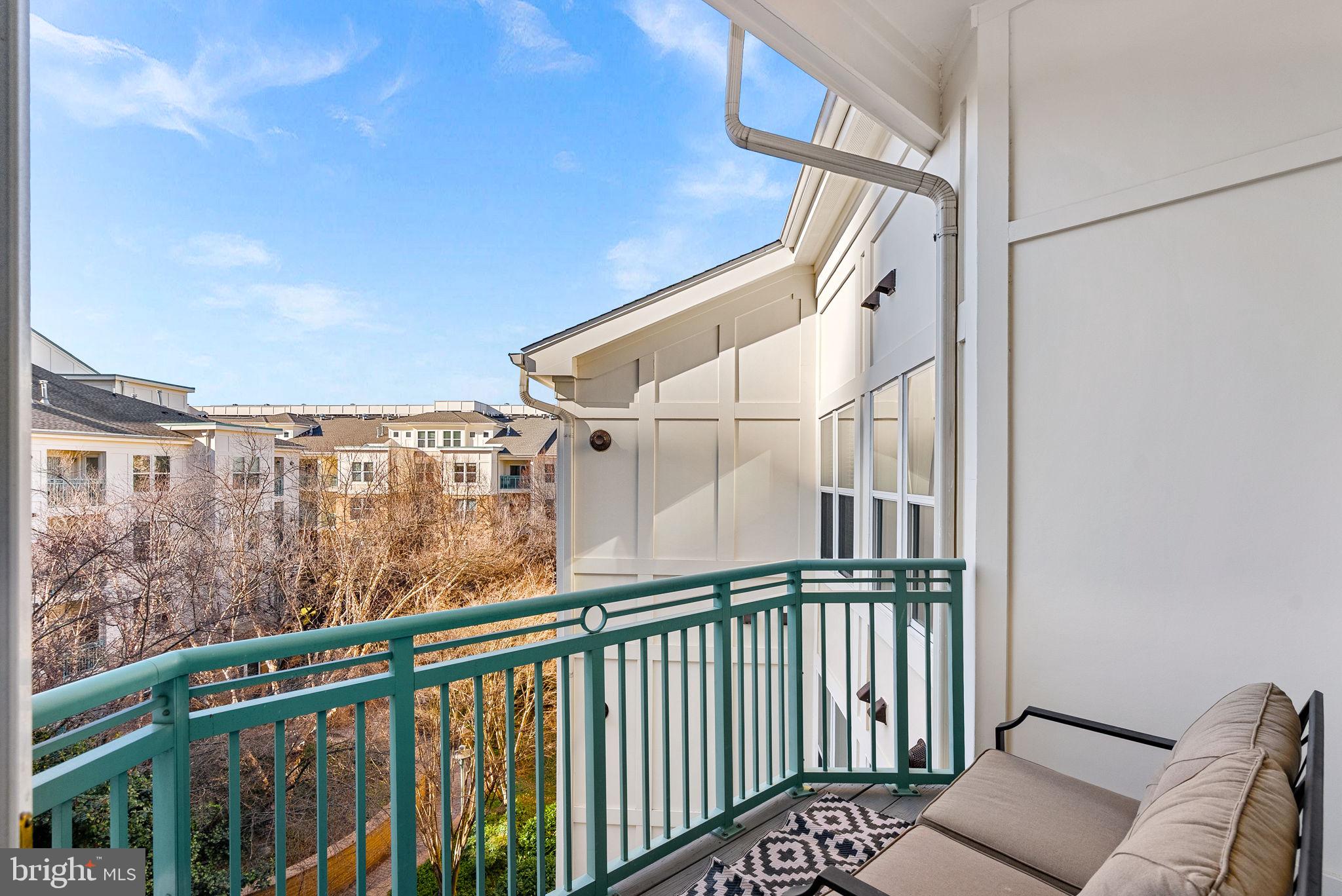 12000 Market Street, Unit 457 Reston, VA 20190 - Photo 38 of 59