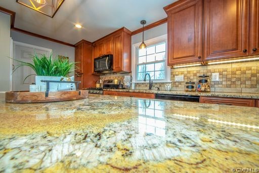 1023 Schroeder Road Powhatan, VA 23139 - Photo 6 of 23 Beautiful Granite and Back Splash tile.