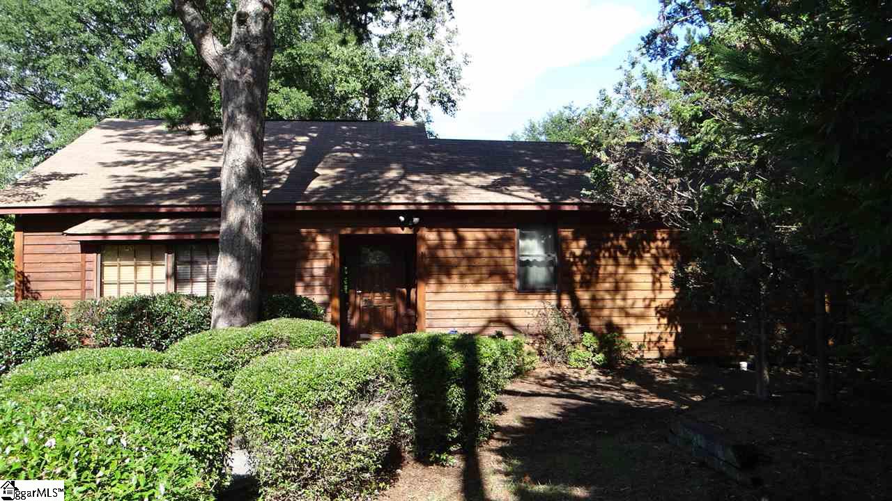 6 Donnan Road Taylors, SC 29687 - Photo 1 of 36 Gallery Image 1