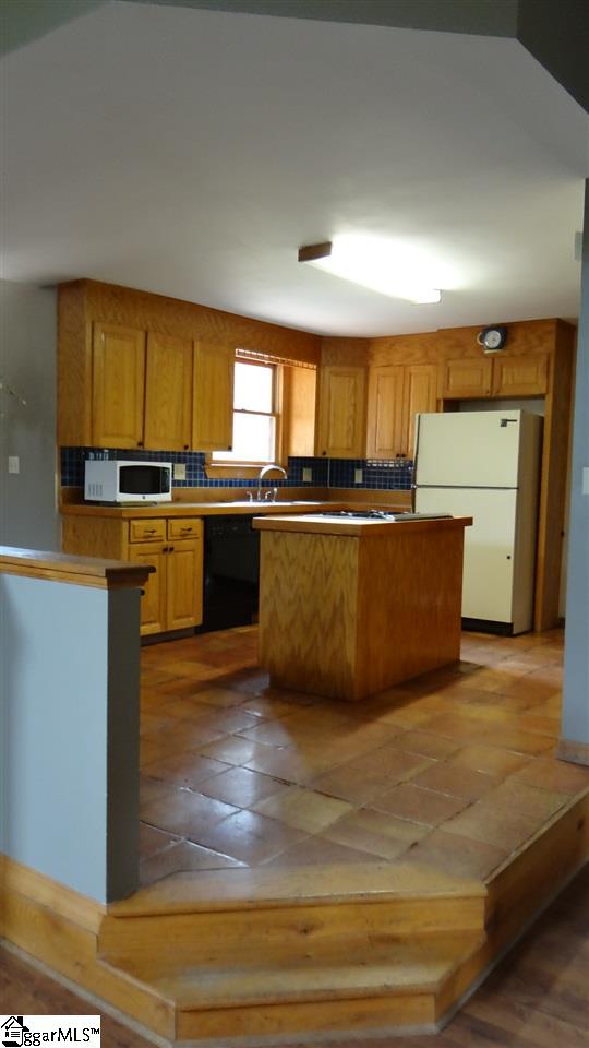 6 Donnan Road Taylors, SC 29687 - Photo 13 of 36 Gallery Image 13