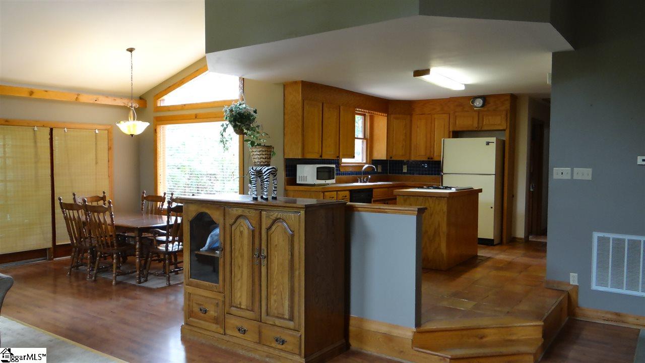 6 Donnan Road Taylors, SC 29687 - Photo 14 of 36 Gallery Image 14