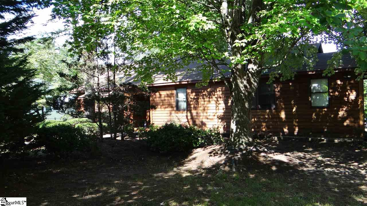 6 Donnan Road Taylors, SC 29687 - Photo 4 of 36 Gallery Image 4