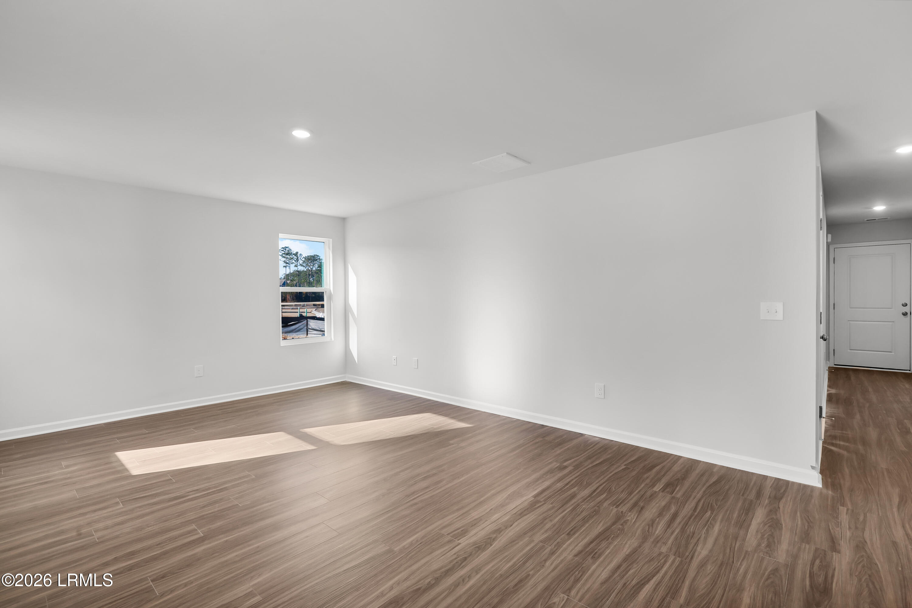 529 Waters Edge Way Hardeeville, SC 29927 - Photo 11 of 27 FMWeb09