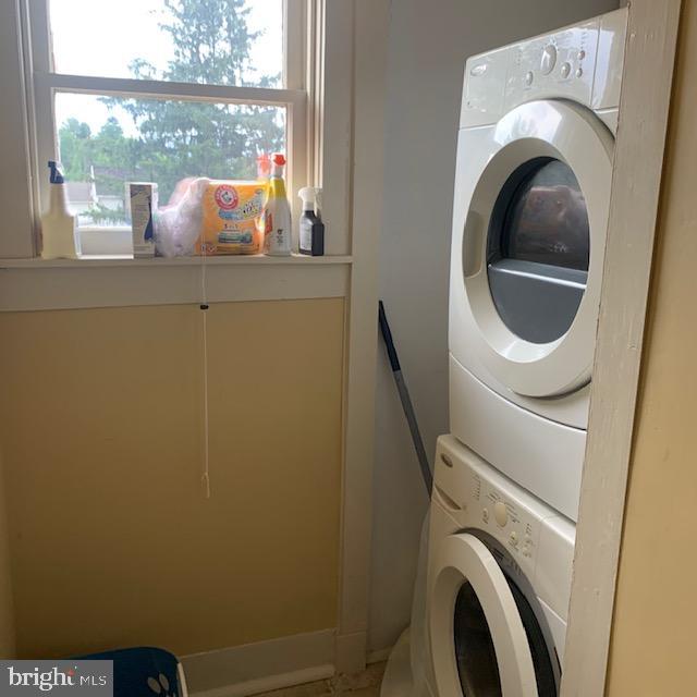 242 Old Rte 30 Biglerville, PA 17307 - Photo 22 of 28 Laundry area