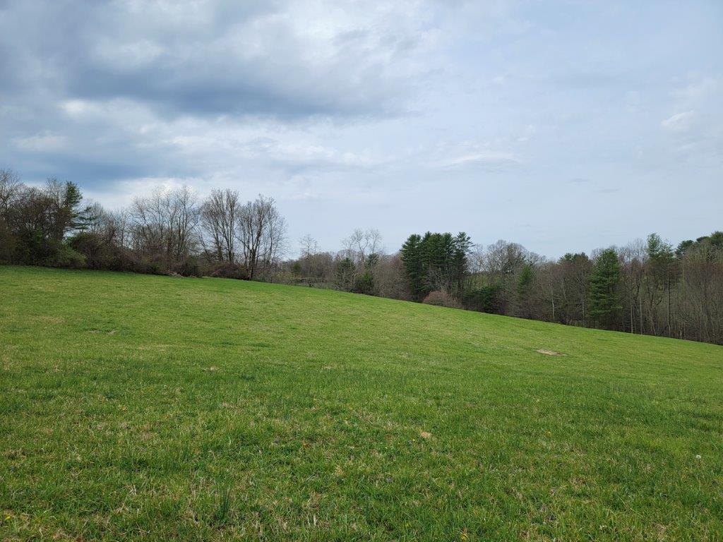 Tbd Hunters Ridge Road Hillsville, VA 24343 - Photo 5 of 64 Gallery Image 5
