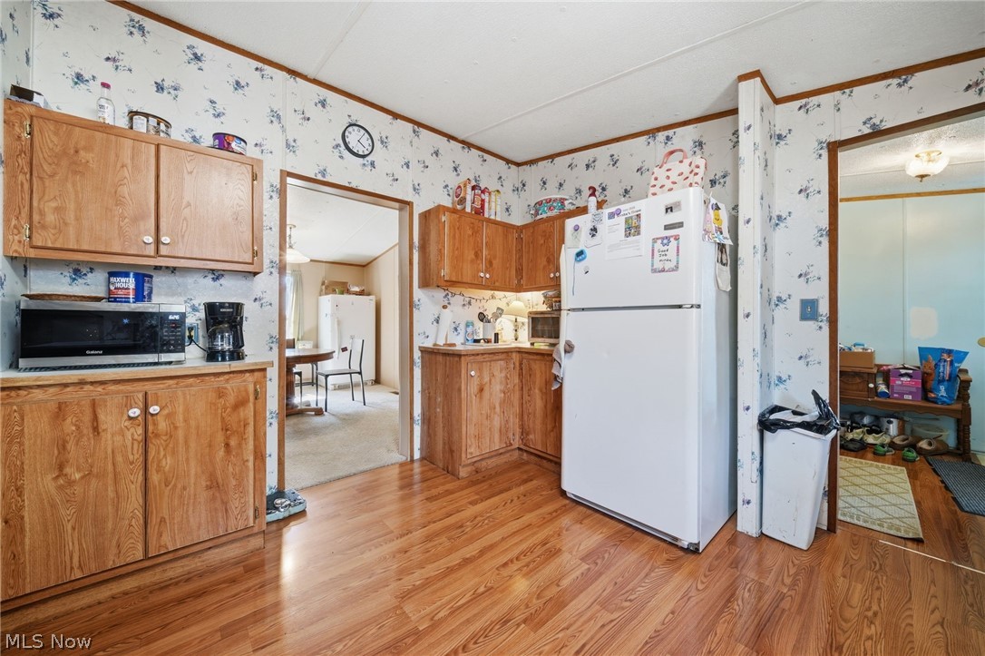 4534 Lake Road East, Unit 23 Geneva, OH 44041 - Photo 9 of 34