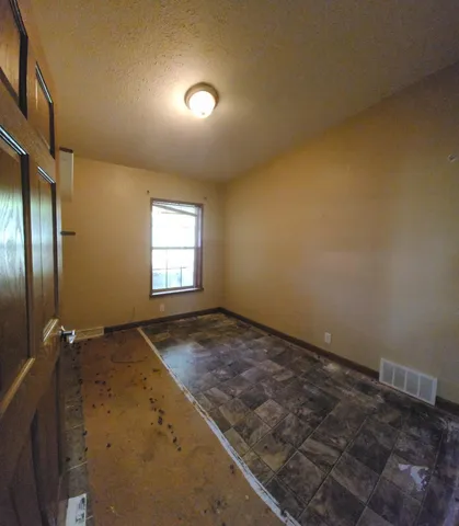 $233,999 | 61256 440th Street, Fairfax, MN 55332