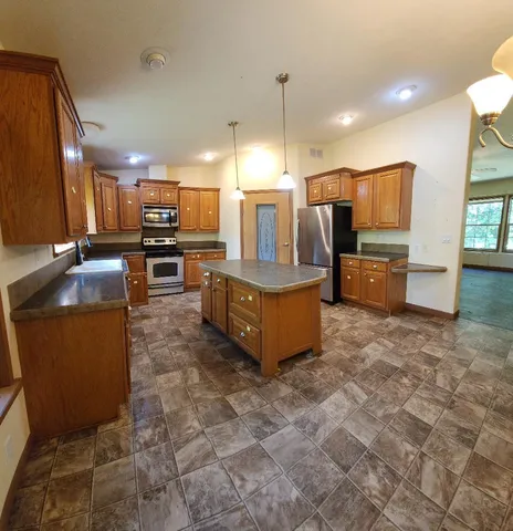 $233,999 | 61256 440th Street, Fairfax, MN 55332