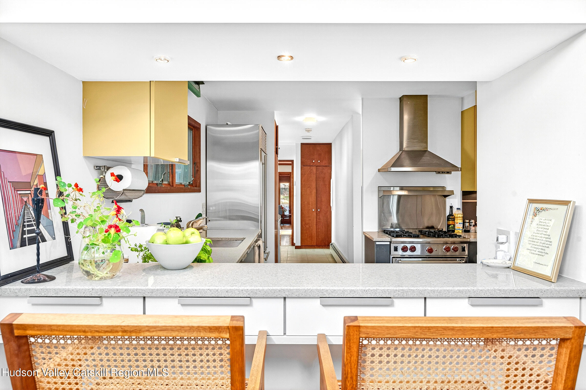 289 Upper Byrdcliffe Road Woodstock, NY 12498 - Photo 14 of 49 45 guest kit1