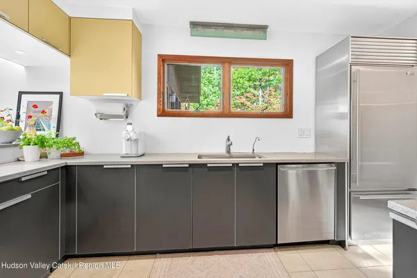 $3,500,000 | 289 Upper Byrdcliffe Road, Woodstock, NY 12498