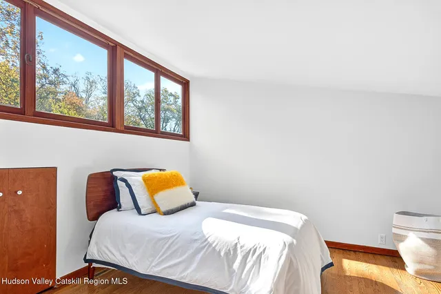 $3,500,000 | 289 Upper Byrdcliffe Road, Woodstock, NY 12498